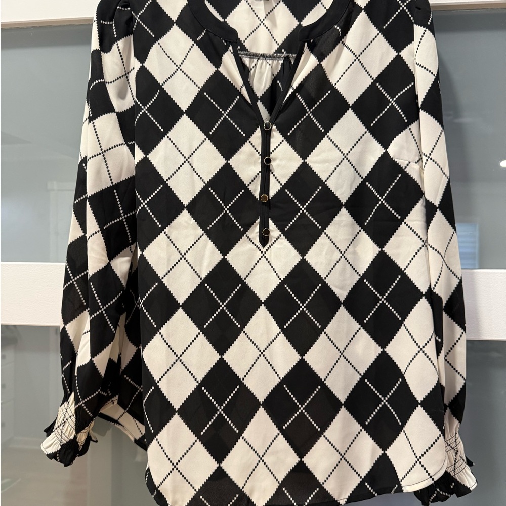Talbots Black and White Argyle smocked Cuff Women's Blouse Top size Large - Picture 3 of 8